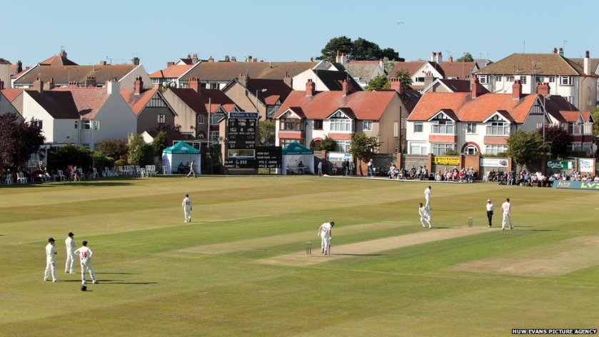 _76117094_cdf_070714_cf_glamorgan_v_surrey_030